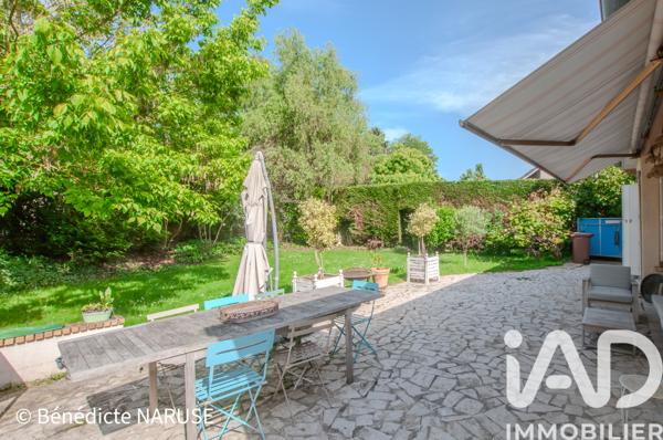 Maison à vendre 7 pièces 190 m² Noisy-le-Roi