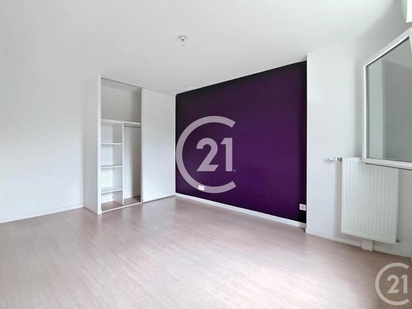 Appartement F3 à vendre  3 pièces - 65,30 m 2   MONT ST AIGNAN  - 76