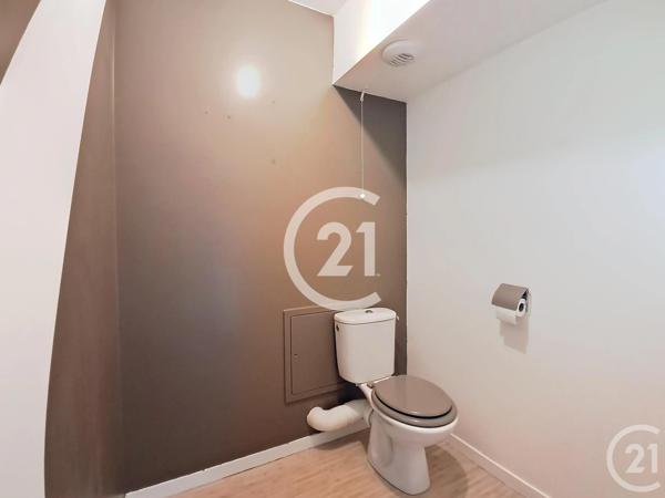 Appartement F3 à vendre  3 pièces - 65,30 m 2   MONT ST AIGNAN  - 76