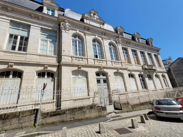 A LOUER - LIMOGES - Bureaux 271 m²