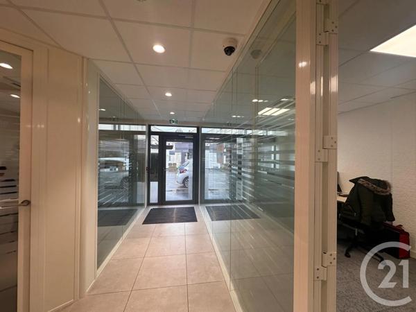 Immeuble à vendre  148 m 2   CHERBOURG EN COTENTIN  - 50