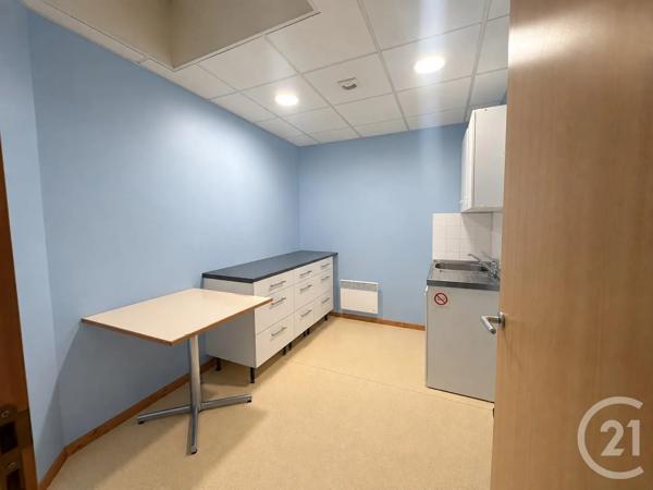 Immeuble à vendre  148 m 2   CHERBOURG EN COTENTIN  - 50