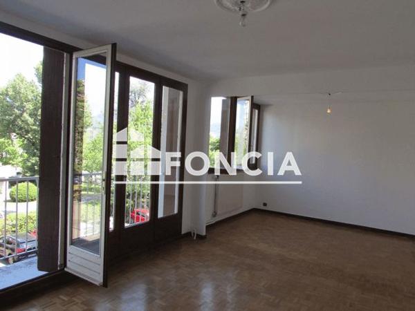 Location Appartement 3 pièces 66.8 m² - 22 RUE DES PEUPLIERS Meylan 38240