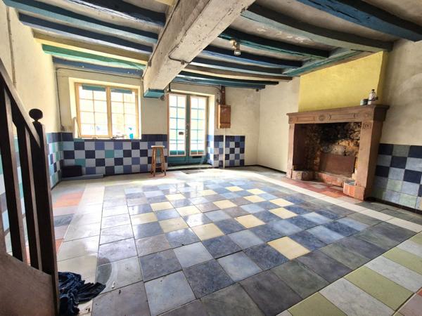 Idéal investisseur : Maison de ville au coeur de Durtal