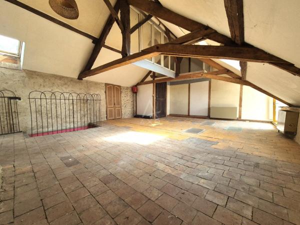 Idéal investisseur : Maison de ville au coeur de Durtal