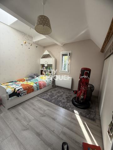 MAISON À VENDRE DE 5 PIÈCES DE 120,00 M²