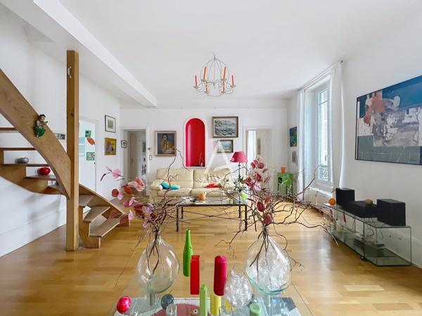 DIJON (21) - Quartier wilson - T6 en duplex + stationnement