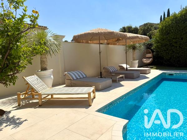 Maison à vendre 5 pièces 139 m² Sainte-Maxime