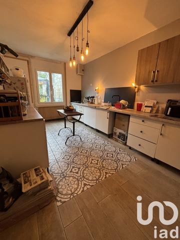 Maison de ville 5 pièces de 130 m² à Castillon-la-Bataille (33350)