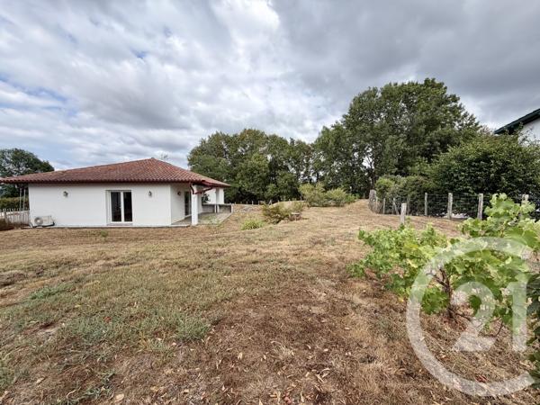 Maison à vendre  5 pièces - 123 m 2   HASPARREN  - 64