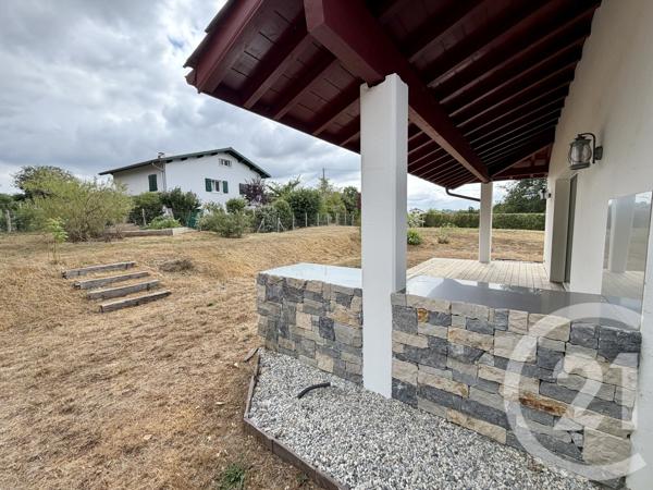 Maison à vendre  5 pièces - 123 m 2   HASPARREN  - 64