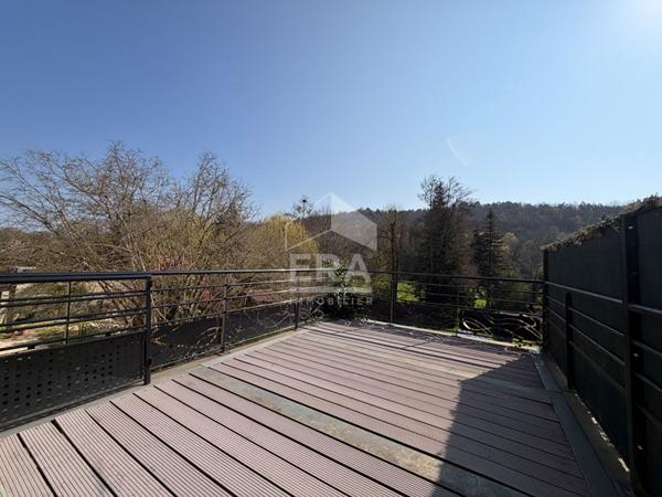 A vendre Périgueux Maison rénovée avec terrasse, garage proche commodités type 4