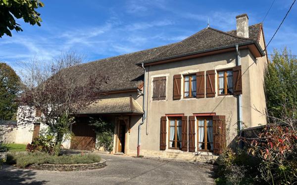 Maison à vendre    5 pièces • 151 m2 Châtenoy-le-Royal