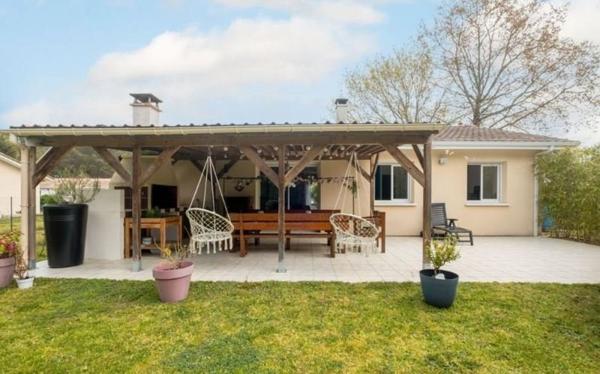Maison 389 610 € Mios 4 p 90 m² DPE C