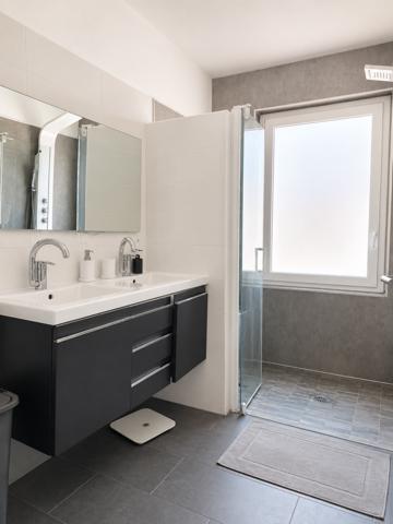 Maison 6 pièce(s) 4 chambre(s) 136.56 m²