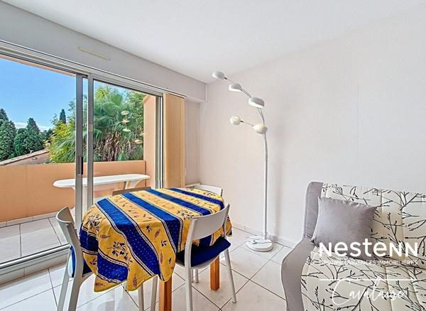Appartement Cavalaire Sur Mer 2 pièce(s) dans résidence sécurisée en coeur de ville