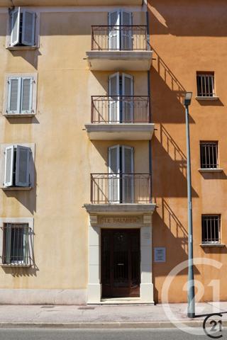 Appartement à vendre  4 pièces - 114 m2 LA LONDE LES MAURES - 83