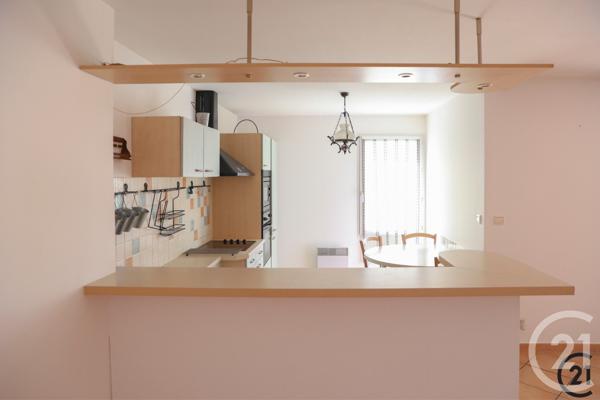 Appartement à vendre  4 pièces - 114 m2 LA LONDE LES MAURES - 83