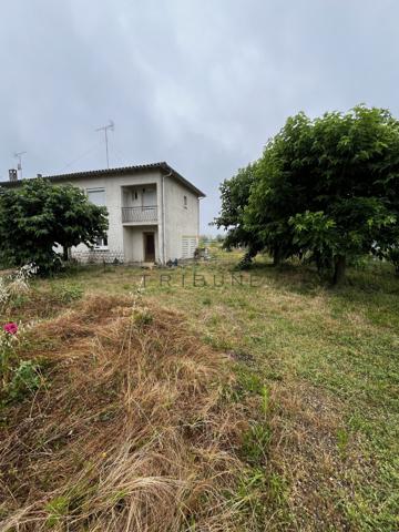 Maison 8 pièce(s) 2 chambre(s) 102 m²