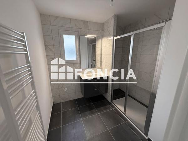 Location Appartement 3 pièces 62.8 m² - 21 AVENUE DE LA GRANGETTE Thonon Les Bains 74200