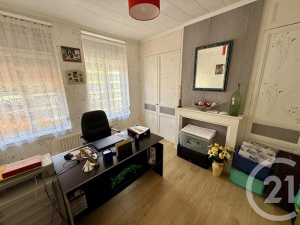 Immeuble à vendre  122 m2 CALAIS - 62