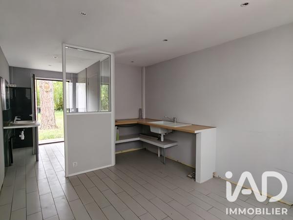 Murs commerciaux  à vendre 435,89 m² Chelles