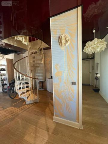 Appartement à vendre à Bourg-en-Bresse dans l'Ain (01000), ref : 01083-1900