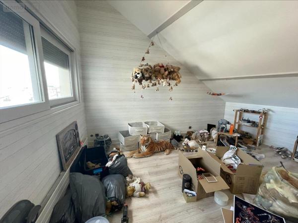 Appartement à vendre à Bourg-en-Bresse dans l'Ain (01000), ref : 01083-1900