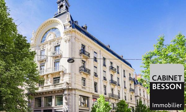 GRENOBLE CENTRE - F5 avec ascenseur