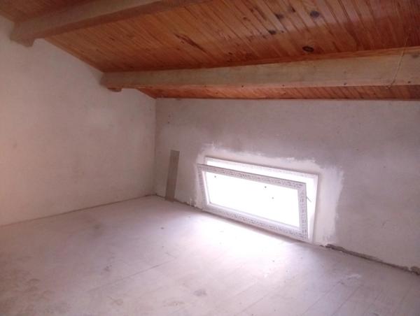 Maison à vendre 4 pièces FOIX (09)