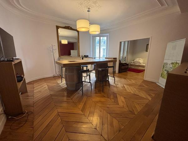 Bureaux à vendre à PARIS 75001