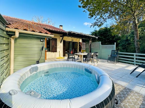 À vendre : Un HAVRE DE PAIX dans la pinède, à LACANAU OCEAN (33)