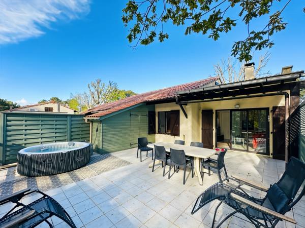 À vendre : Un HAVRE DE PAIX dans la pinède, à LACANAU OCEAN (33)