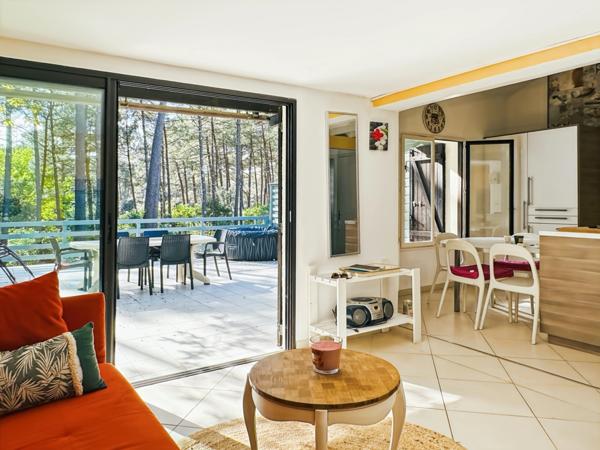 À vendre : Un HAVRE DE PAIX dans la pinède, à LACANAU OCEAN (33)