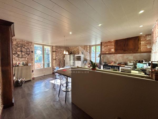 Maison CORDES-SUR-CIEL 14 pièce(s) 512 m2