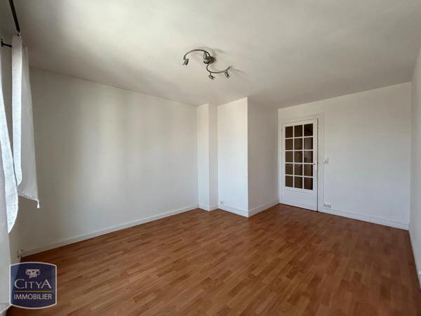 Appartement à louer 3 pièces 65.64m² Tours (37000)