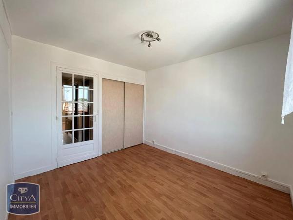 Appartement à louer 3 pièces 65.64m² Tours (37000)