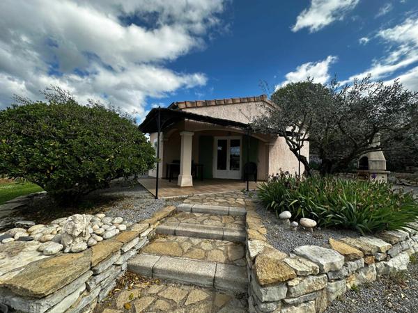 Maison à louer    3 pièces •  Chandolas