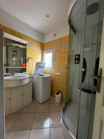 Maison à louer    3 pièces •  Chandolas