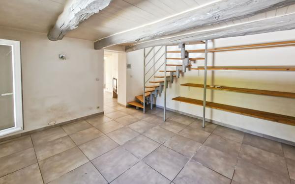 Maison à louer    3 pièces • 60,57 m2 Saint-Michel-l'Observatoire