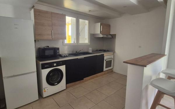 Maison à louer    3 pièces • 53,70 m2 Sainte-Rose