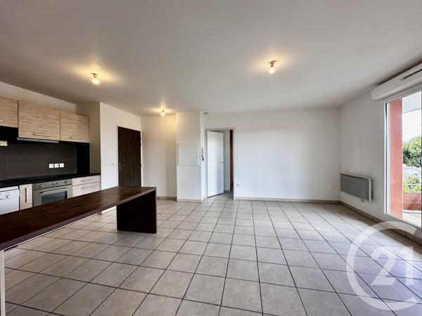 Appartement F3 à vendre  3 pièces - 56,20 m 2   ARES  - 33