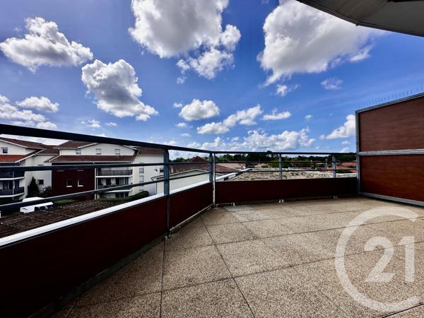 Appartement F3 à vendre  3 pièces - 56,20 m 2   ARES  - 33