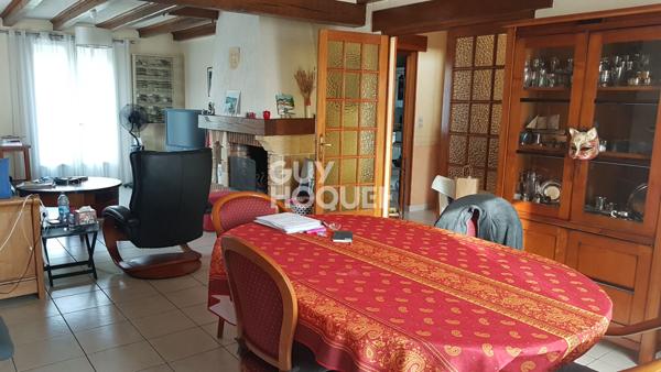 Maison Chateau Gontier Sur Mayenne 8 pièce(s) 145 m2