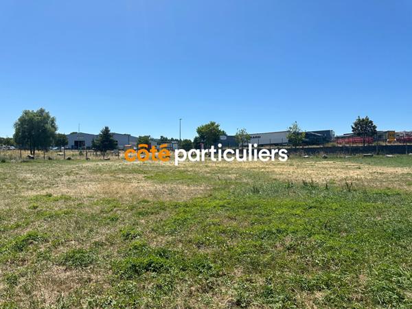 Vente Terrain2450 m² - CHASPUZAC (43320)