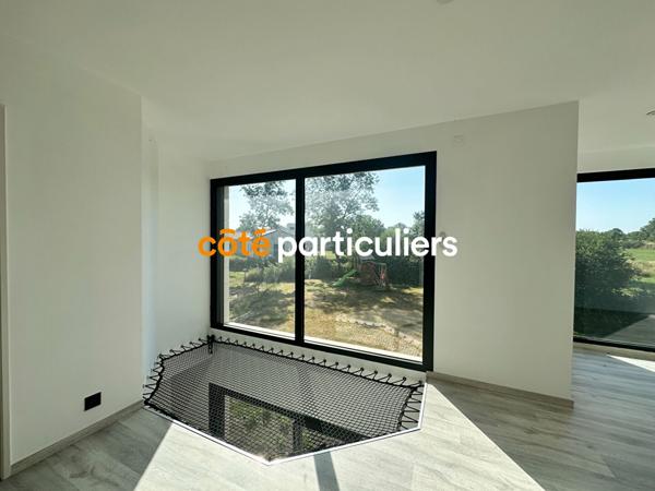 Vente Maison195 m² - 5 Pièces - SANSSAC L EGLISE (43320)