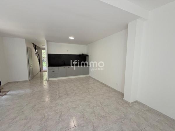 Ensemble immobilier de 5 appt. T4