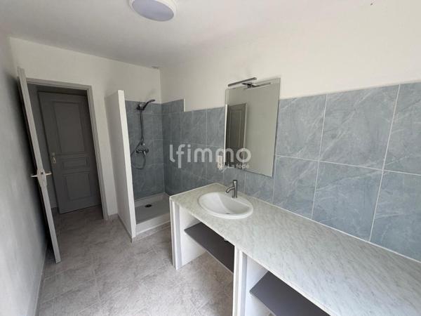 Ensemble immobilier de 5 appt. T4