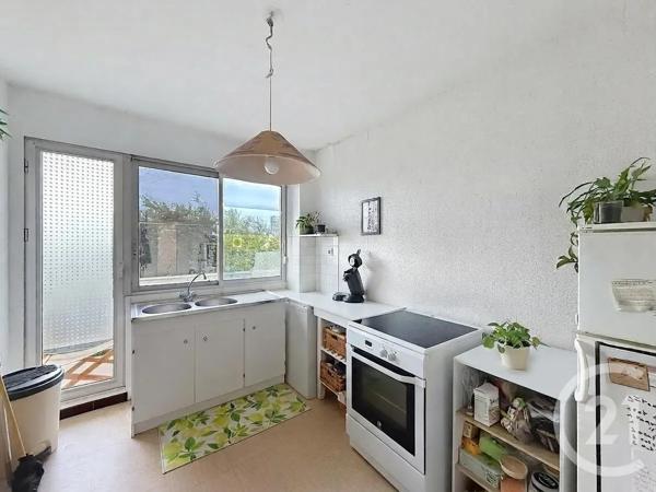 Appartement T3 à vendre  3 pièces - 69,50 m 2   BREST  - 29