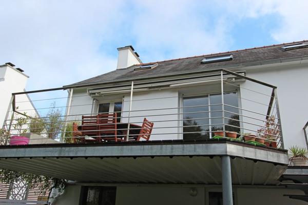 UNE JOLIE MAISON FAMILIALE, SUR KERLAGATU. -